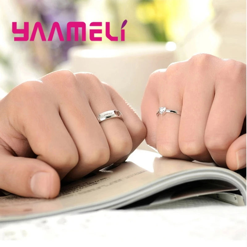 Um conjunto de casal Bague Lover Melhores presentes Prata Círculo Oco Coração Anel para Mulheres Homens Acessórios de casamento Anéis de cristal Jóias